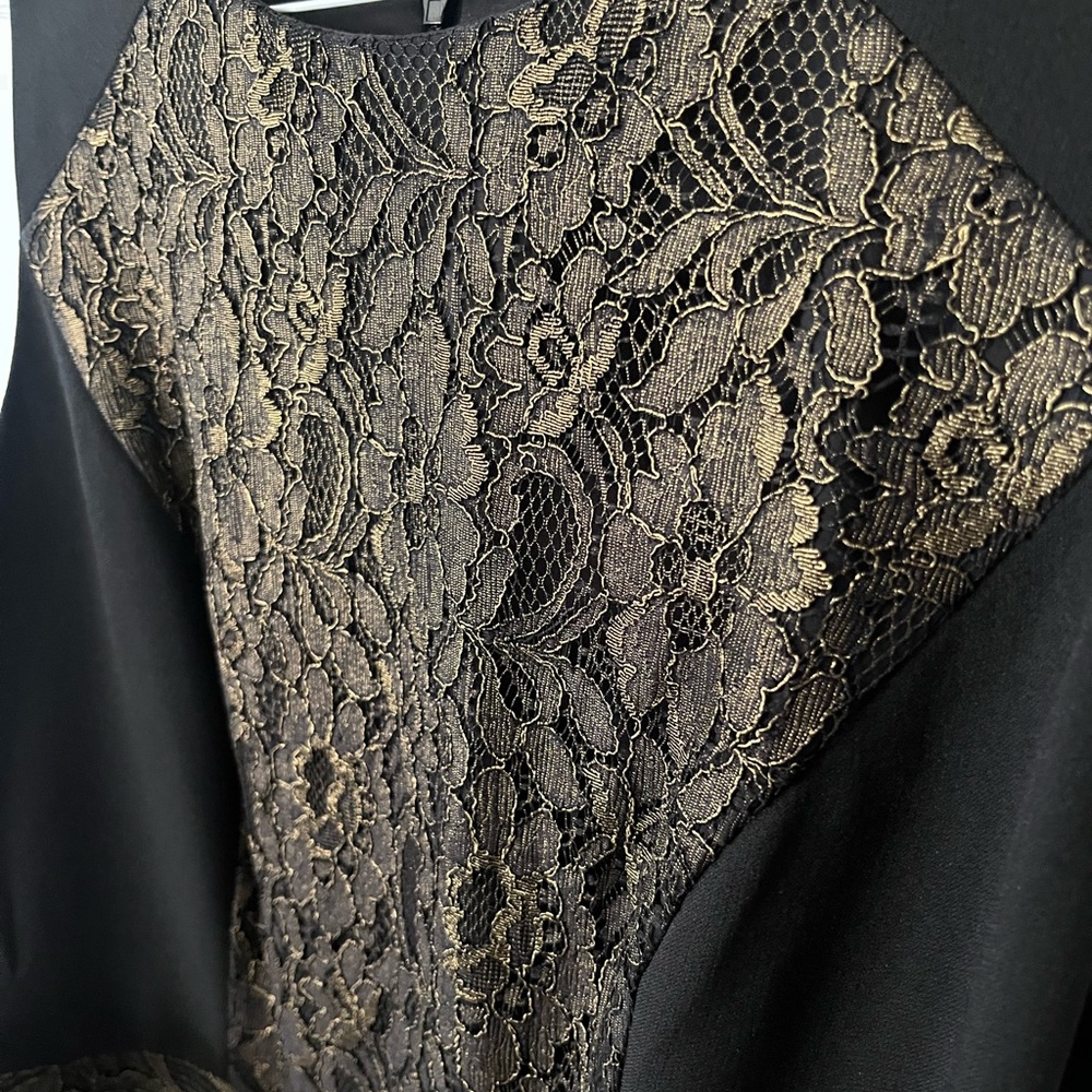 Black and gold lace trimmed dress with belt. - Picture 3 of 5